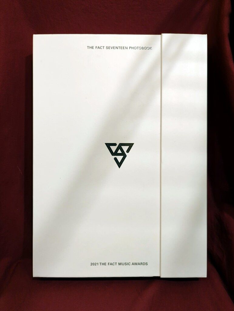 SEVENTEEN 2021 フォトブック you are in us 特典付き 【公式通販】