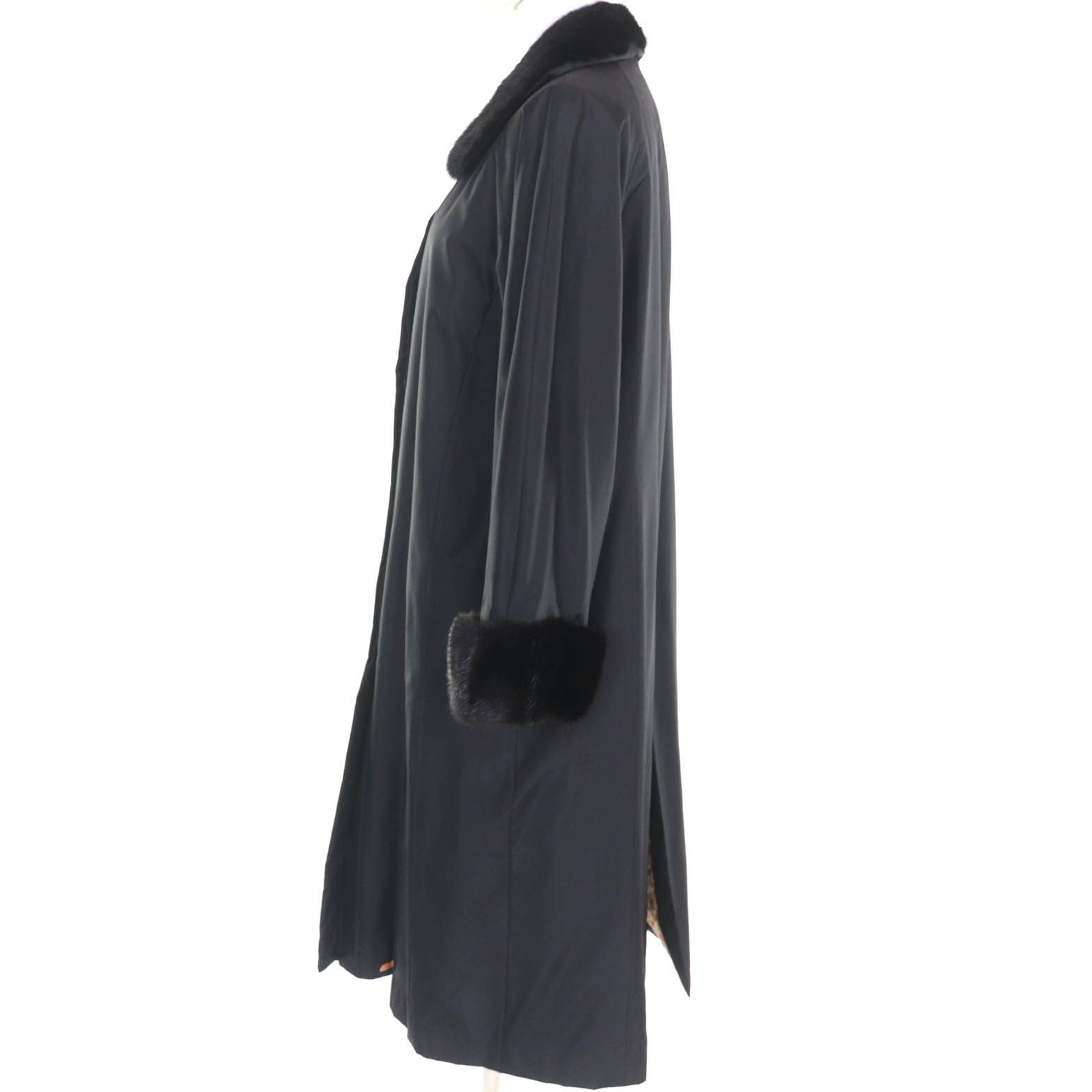 LEONARD FASHION レオナール ファッション シルク100％ 襟 袖口ミンクファー付き 裏地ペイズリー柄 中綿 コート ブラック 11AR レディース