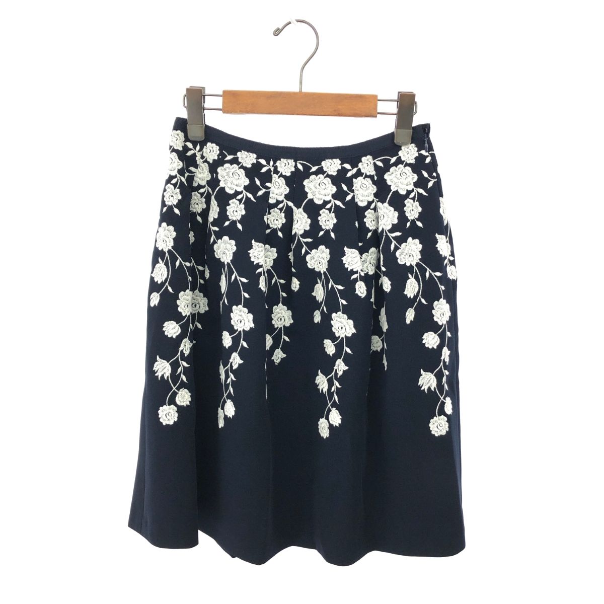 FRANCO FERRARO フランコフェラーロ 花柄刺繍フ スカート サイズ 3 ダークネイビー レディース 240001126446