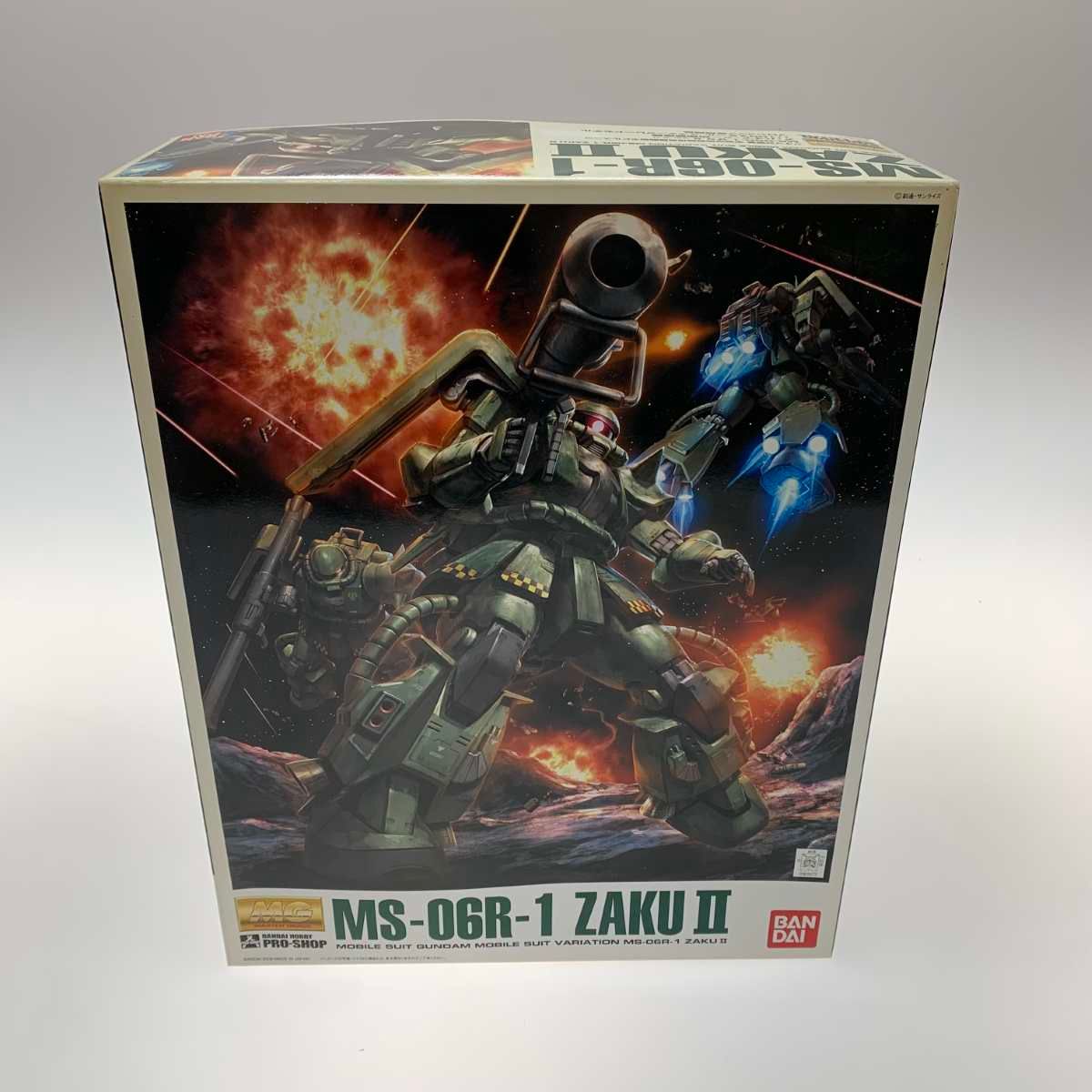 ●● プラモデル 1|100 MG MS-06R-1 ザクII ver.2.0 ア バオア クー防衛部隊機