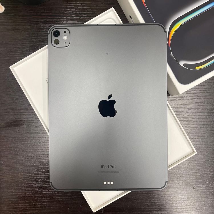 iPad Pro最新5世代　M4チップ　wifiモデル ムスビー｜iPad Pro 第5世代 M4 チップ WiFi + Cellular 2024