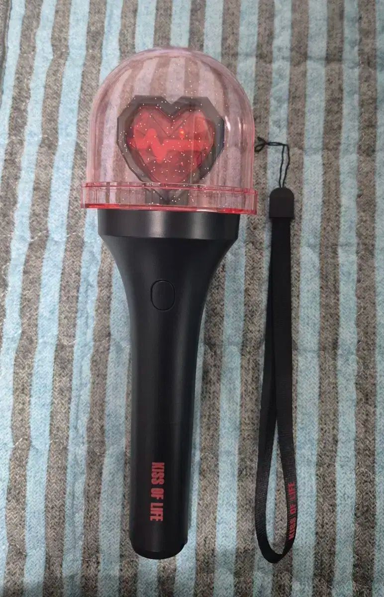 KISS OF LIFE(キスオブライフ・KIOF) ペンライト KISS OF LIFE