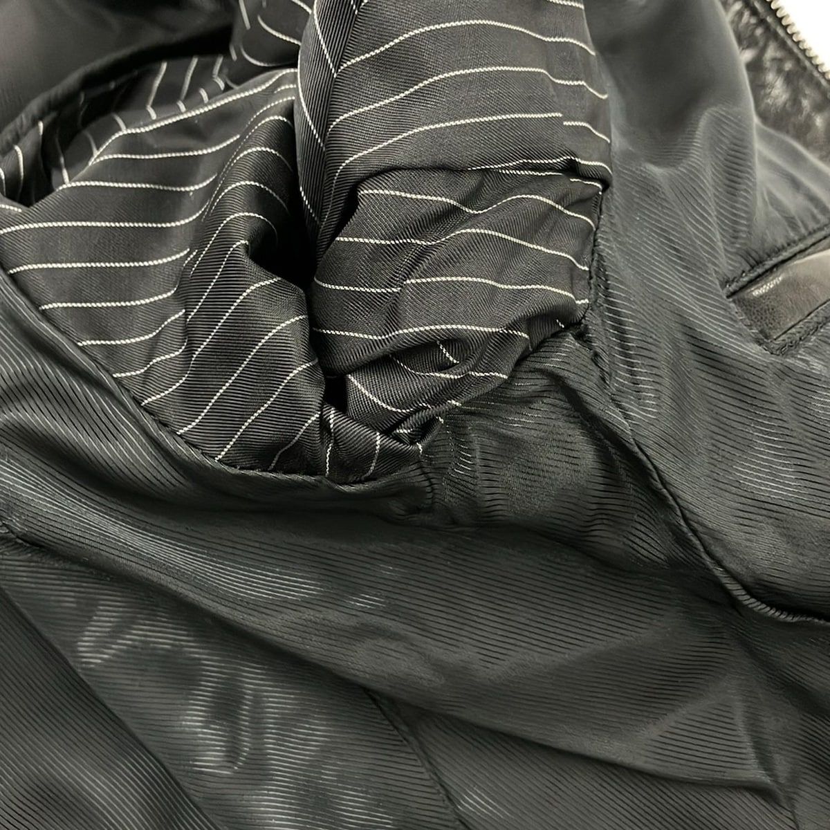 5351プールオム 5351 PourLesHomme 長袖カットソー 黒×ダークグレー メンズ ラメ トップス 5351 POUR LES HOMMES - 5351 PourLesHomme(5351プールオム) パンツ