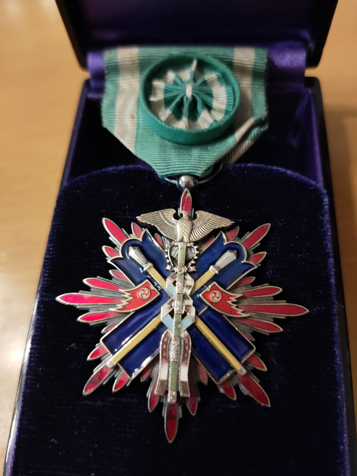 レア 美品!】功四級金鵄勲章 明治勲章 初期発行タイプ 本物保証