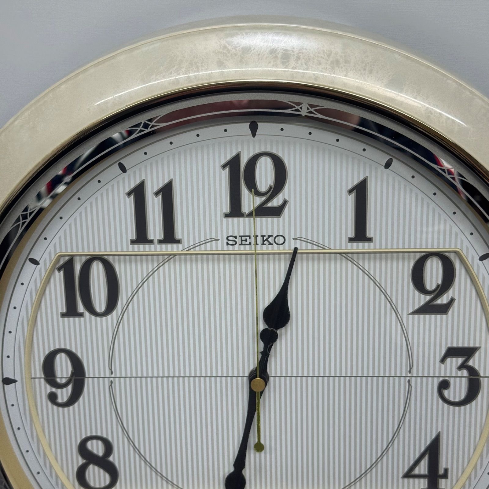 SEIKO RE811P 電波からくり時計