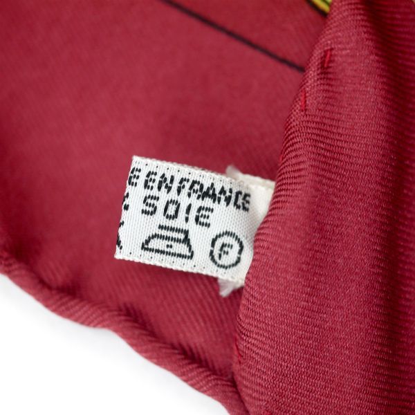 HERMES 大判カレ90スカーフ Cliquetis（赤系/カチカチ・剣） - メルカリ