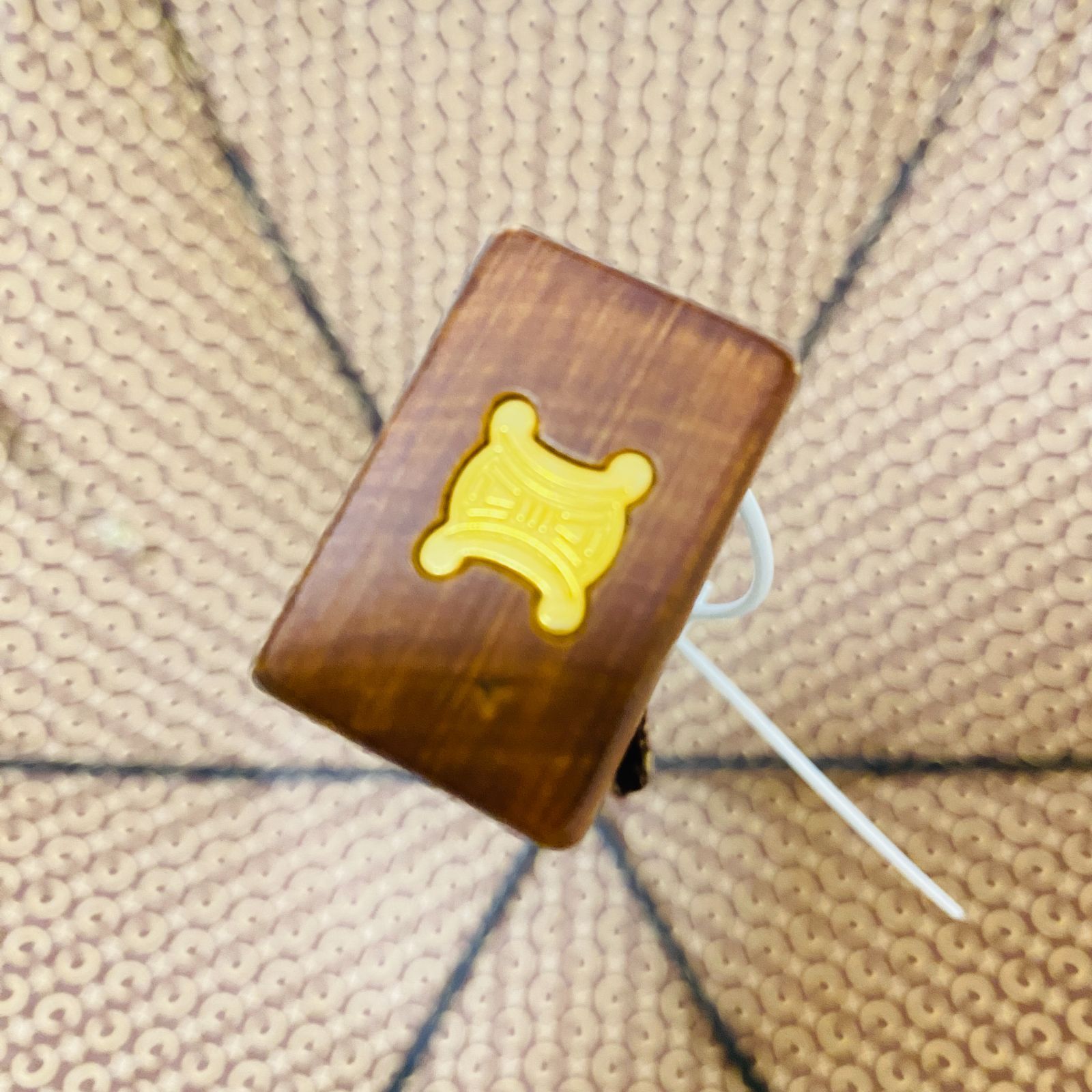 茶色 ブラウン