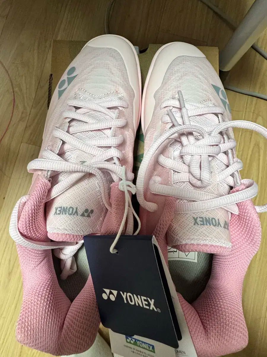 YONEX エアラス