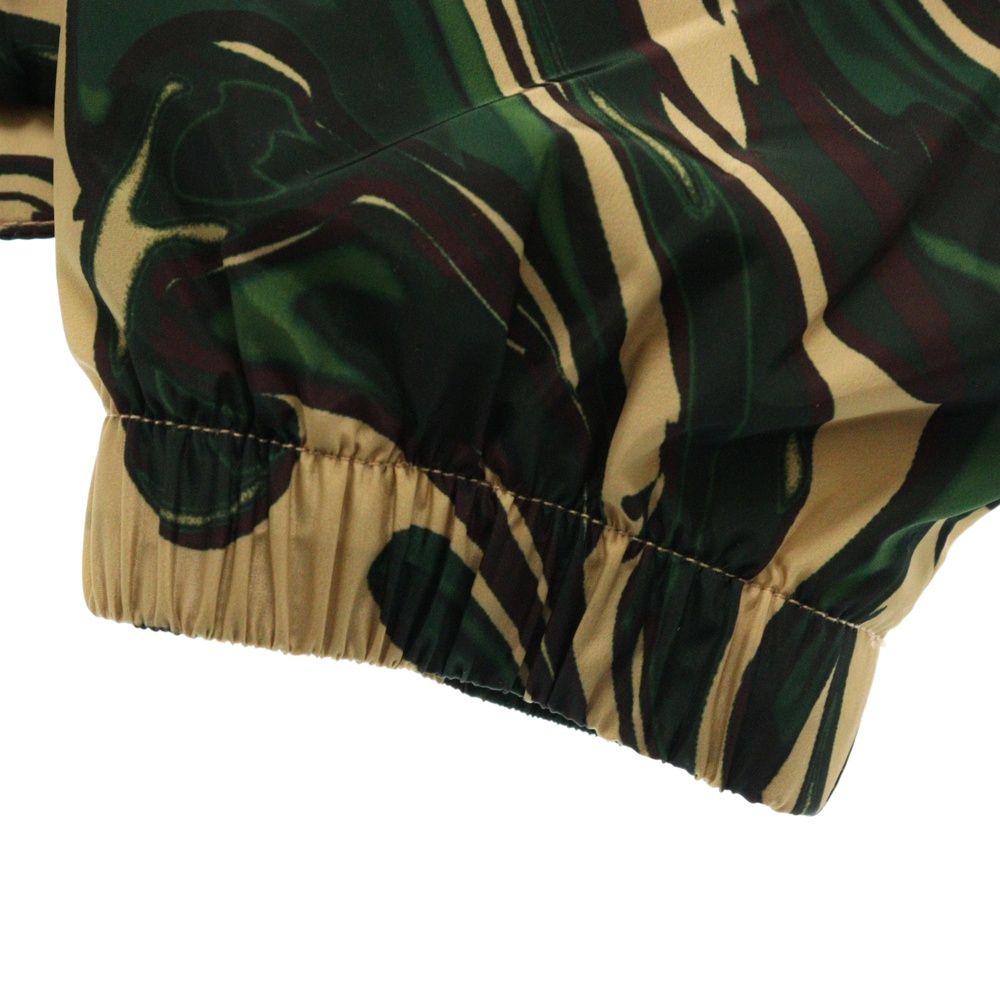 A BATHING APEマーブリングカモ ナイロンフーデッドジャケット