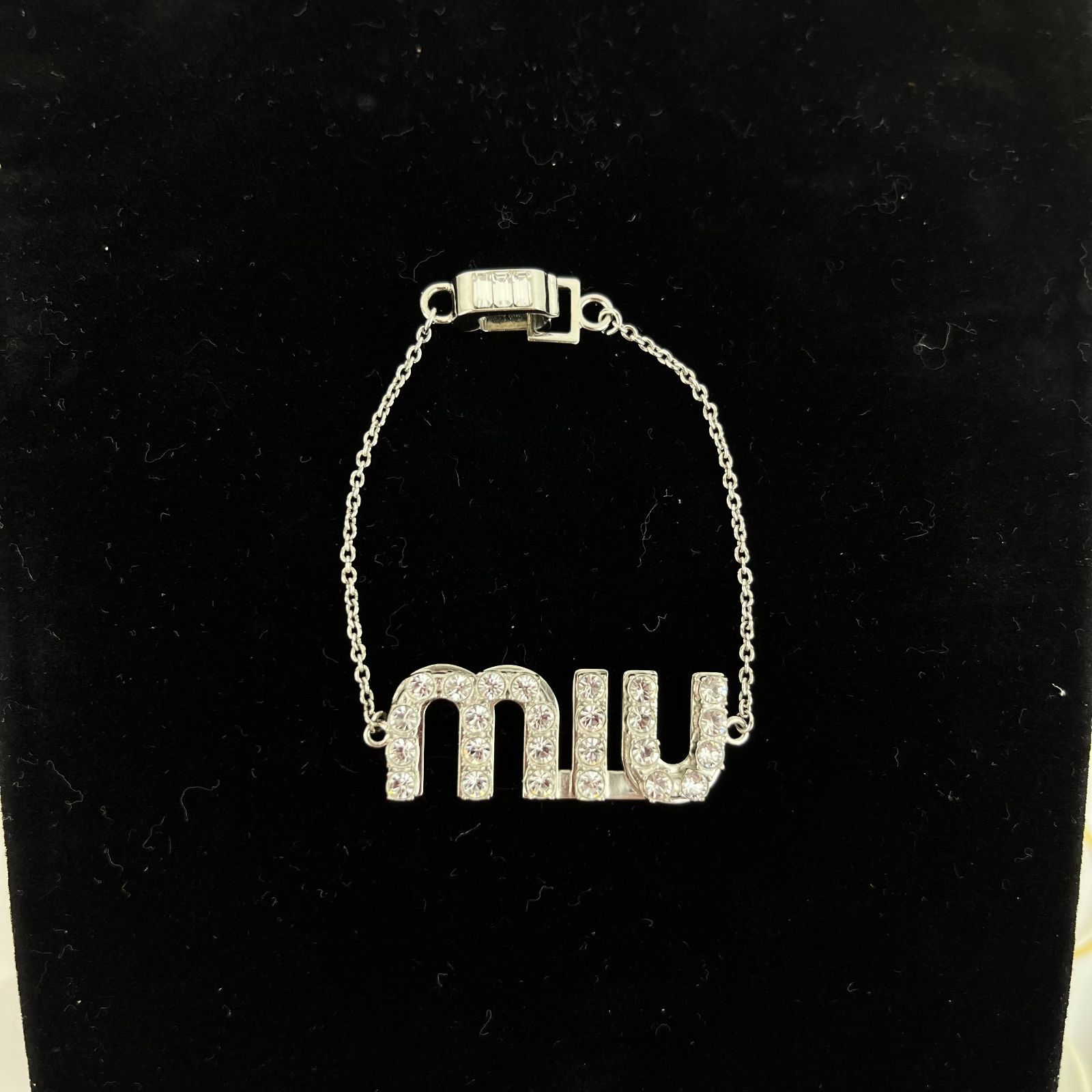 miumiu ミュウミュウ アクセサリー ブレスレット バングル 