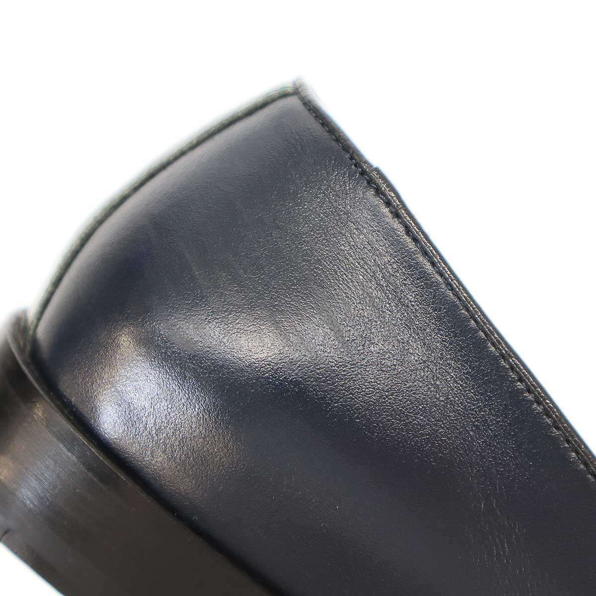 MANOLO BLAHNIK