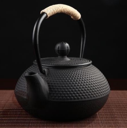 新品未使用】高品質 鋳鉄やかん 0.6L 鉄瓶 南部鉄器 急須 茶道具