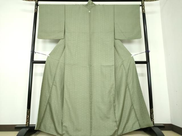 平和屋着物●上質な色無地 菊菱地紋 柳煤竹色 正絹 DAAY1401ps