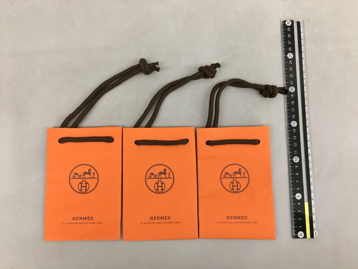 ■エルメス■ショッパー紙袋／60点／サイズ各種セット売りです 楽天市場】エルメス 紙袋 47cm×42cm×17cm 特大 ※同ブランドの