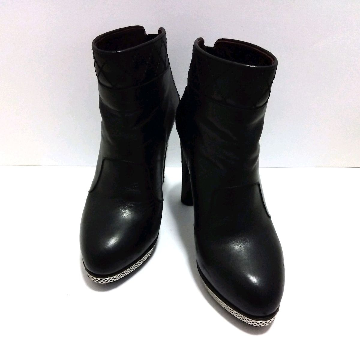 CHANEL(シャネル) ブーティ 37 1/2C レディース美品 - 黒×シルバー 