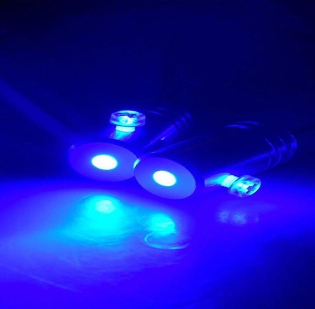 大人気 車 汎用 LED アンビエントライト リブ付きチューブ 8m