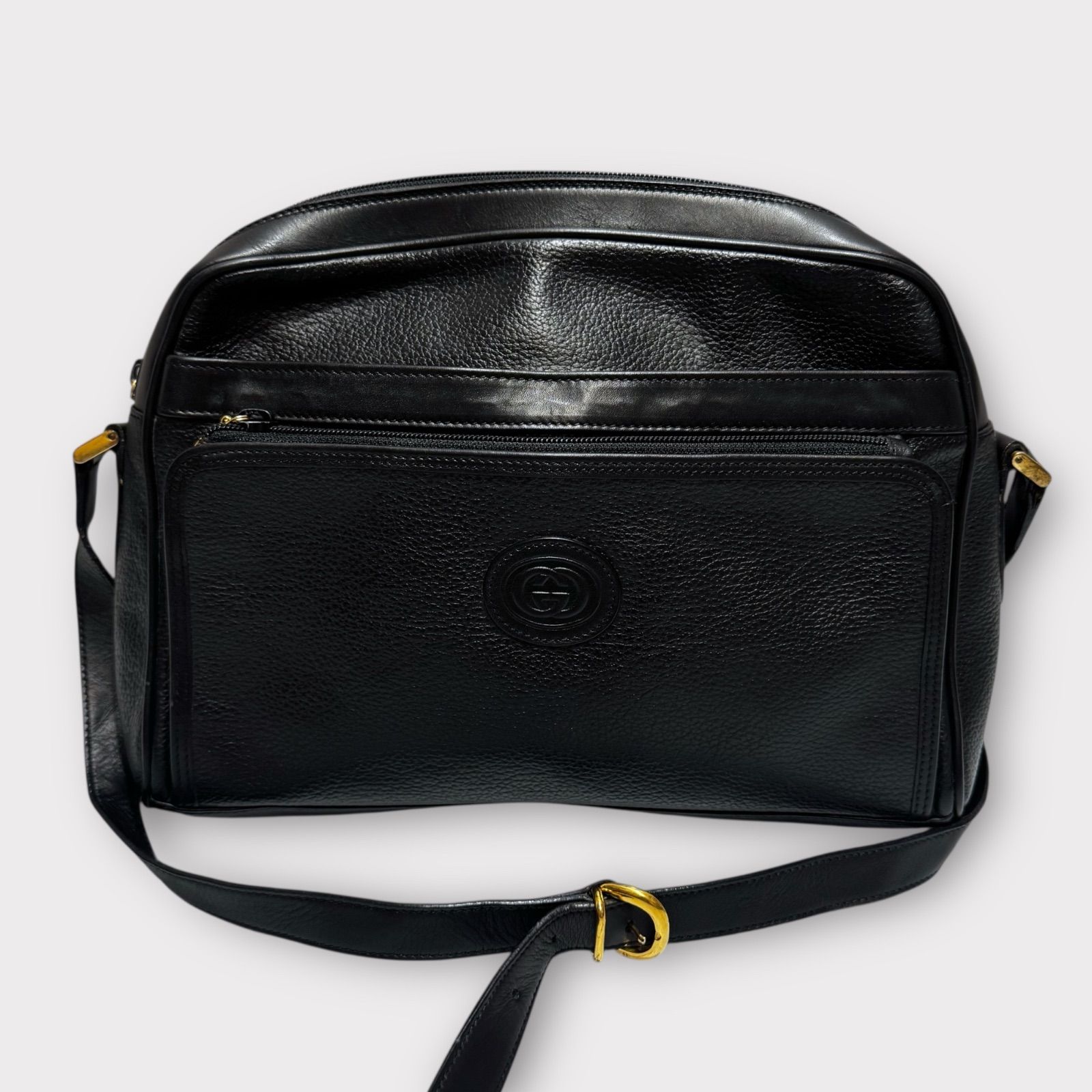 GUCCI グッチ ショルダーバッグ 黒 クレスト 斜めがけ