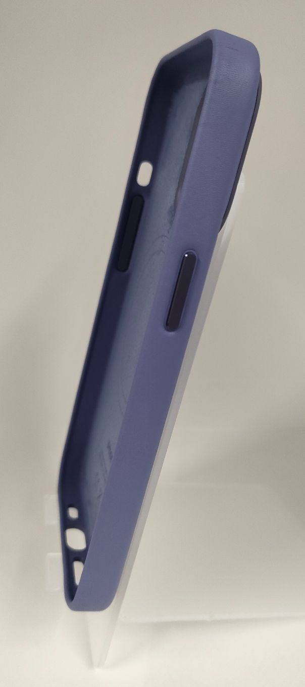 新品 Apple純正 Apple MagSafe対応 レザーケース iPhone 13 新品 Apple純正 Apple MagSafe対応 レザーケース iPhone 13