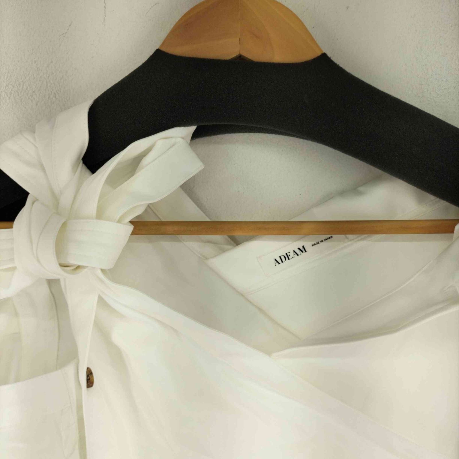 アディアム ADEAM ワンピース 膝丈 長袖 前開き アシンメトリー