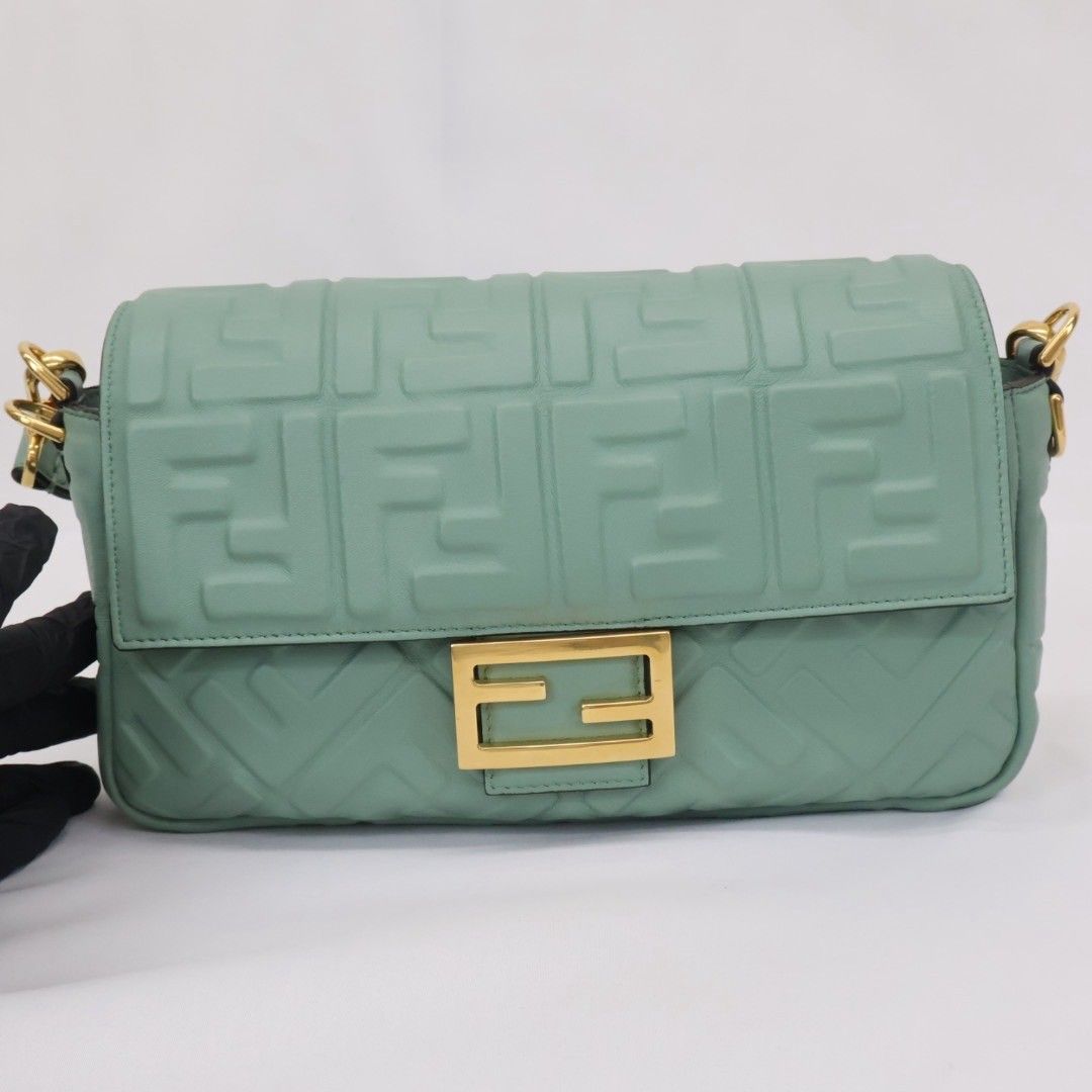 FENDI マンマバゲット 2way ショルダーバッグ 8BR600 グリーン ゴールド金具 レザー