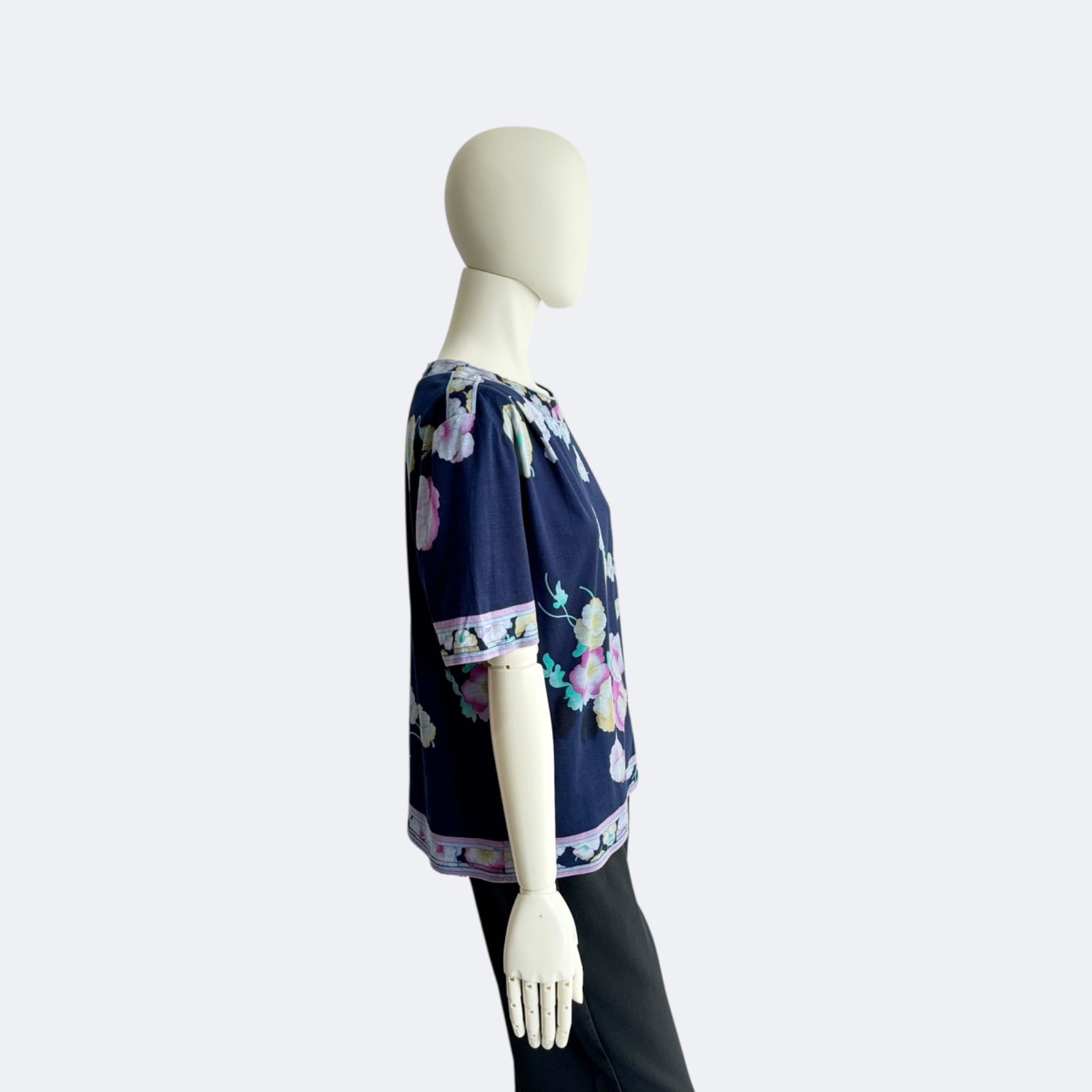 [LEONAR D]レオナール半袖Ｔシャツネイビー綿100% LEONARD レオナール 半袖 カットソー Tシャツ ネイビー 花柄 綿
