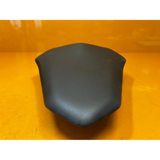 74563 新品？ HONDA ホンダ CBR250RR MC51 純正 リア タンデムシート