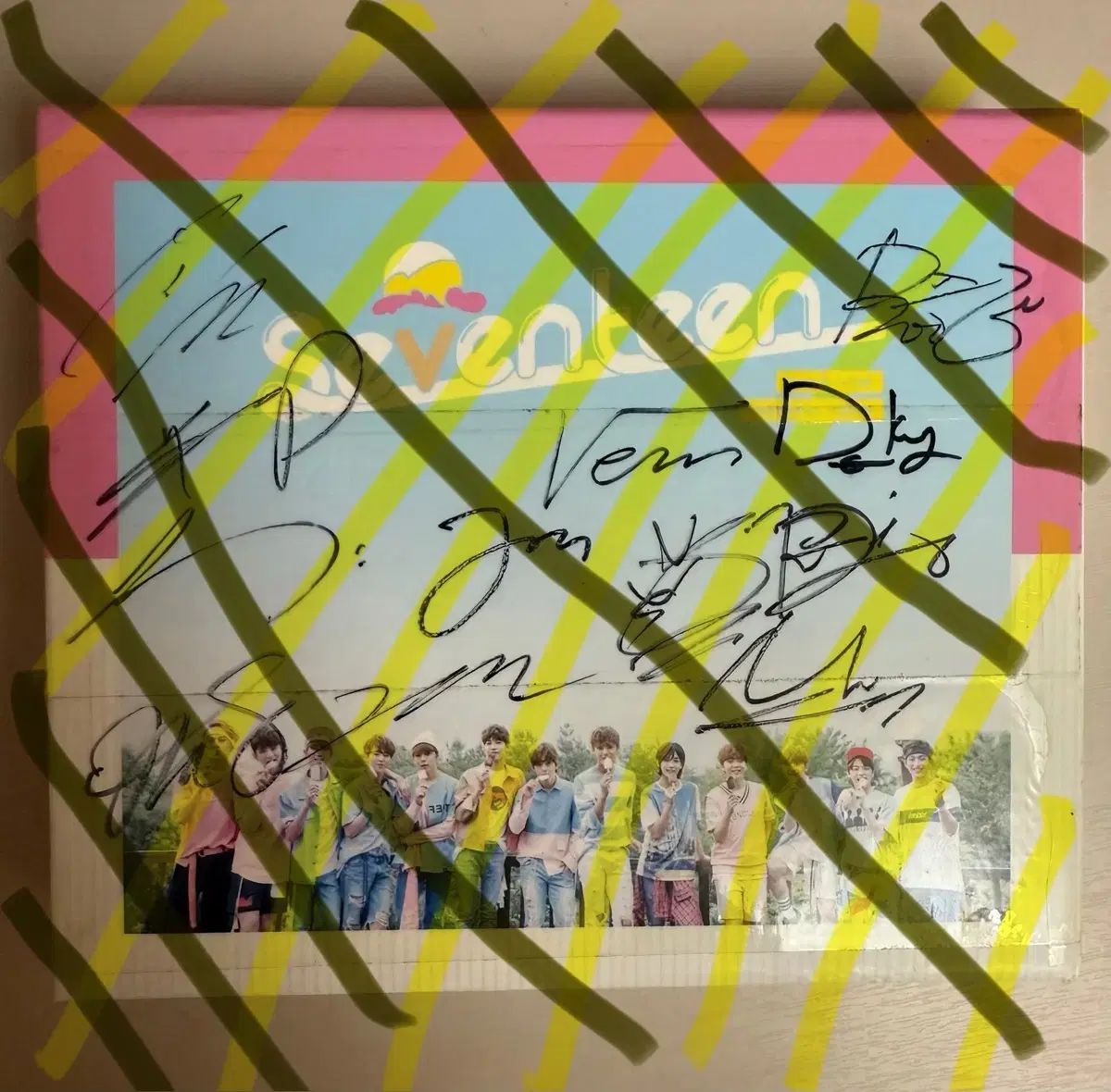 SEVENTEEN(セブンティーン・セブチ) 非売品 サイン入り アルバム