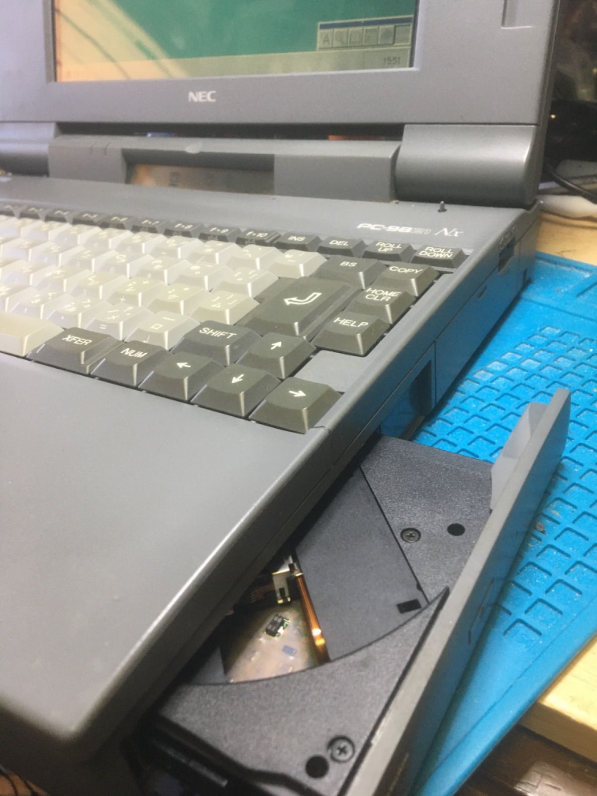 ジャンク】NEC 98 NOTE PC-9821Nx/C7 本体のみ ジャンク】NEC 98 NOTE