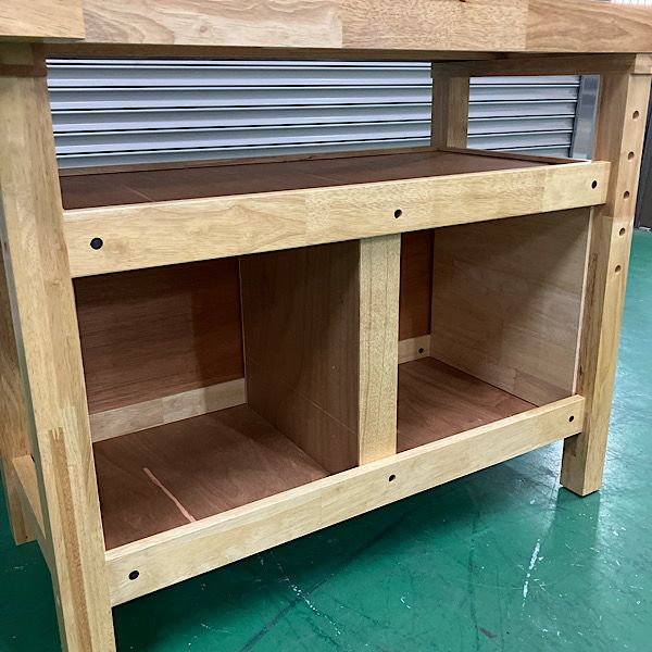 ワークテーブル