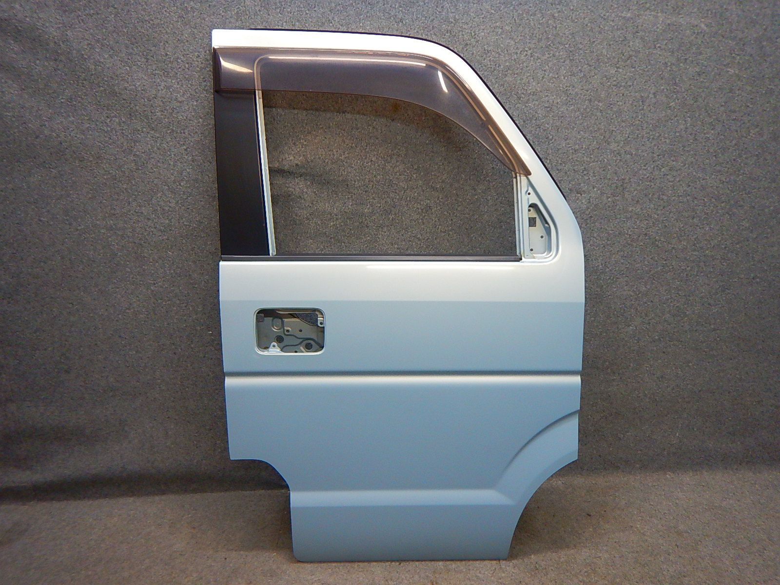 スズキ エブリィワゴン DA64W 右フロントドア 右前ドア 68001-68H01 アクアマリンブルーオパールメタリック 水色 ZCT 101974