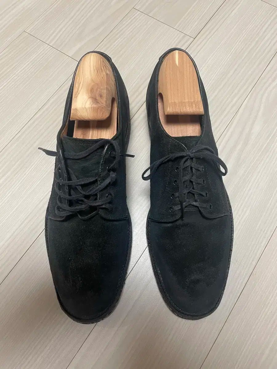Clinch Black Rough Out Derby Shoe