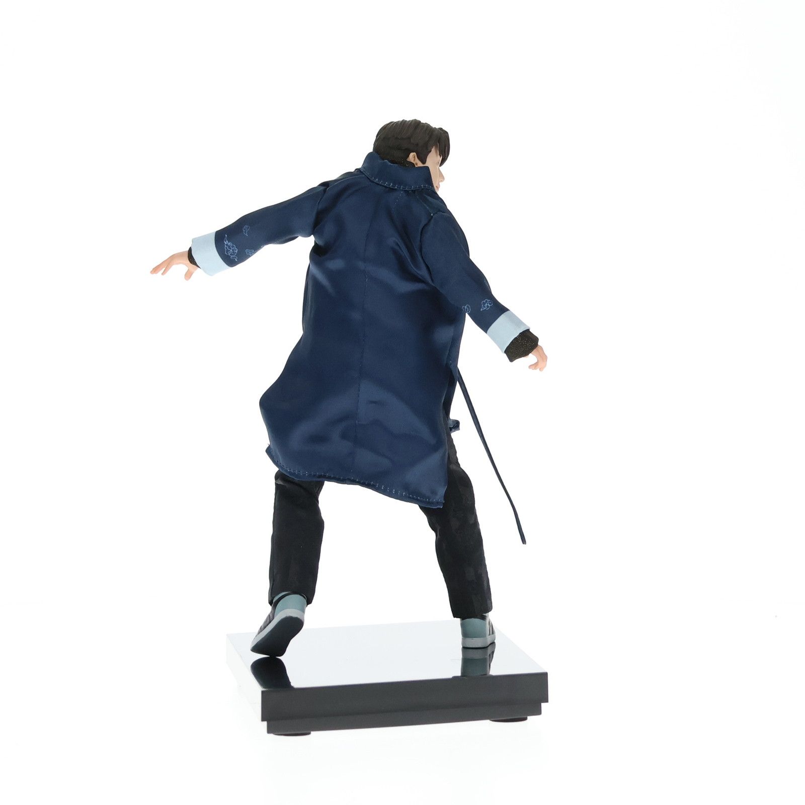 ♪) BTS 防弾少年団 JIN IDOL デラックス スタチュー ホットトイズ