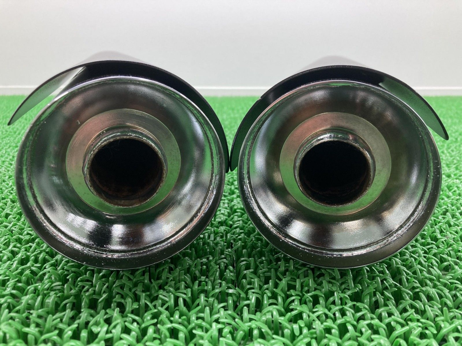 FXBB1750 サイレンサーマフラー 64900460 ハーレー 純正 中古 バイク