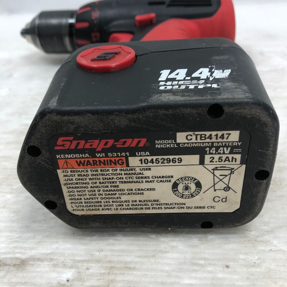 ◇◇Snap-on スナップオン 電動工具 ドライバドリル 充電器・充電池2個 ◇◇Snap-on スナップオン 電動工具 ドライバドリル 充電器・充電池2個