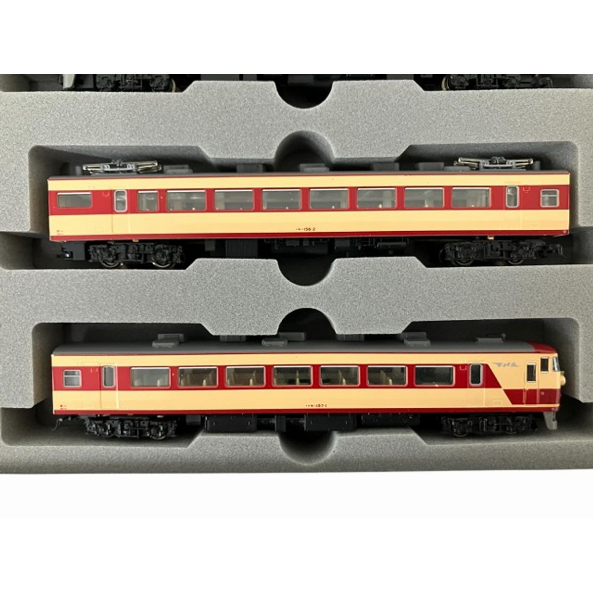 10-456 157系