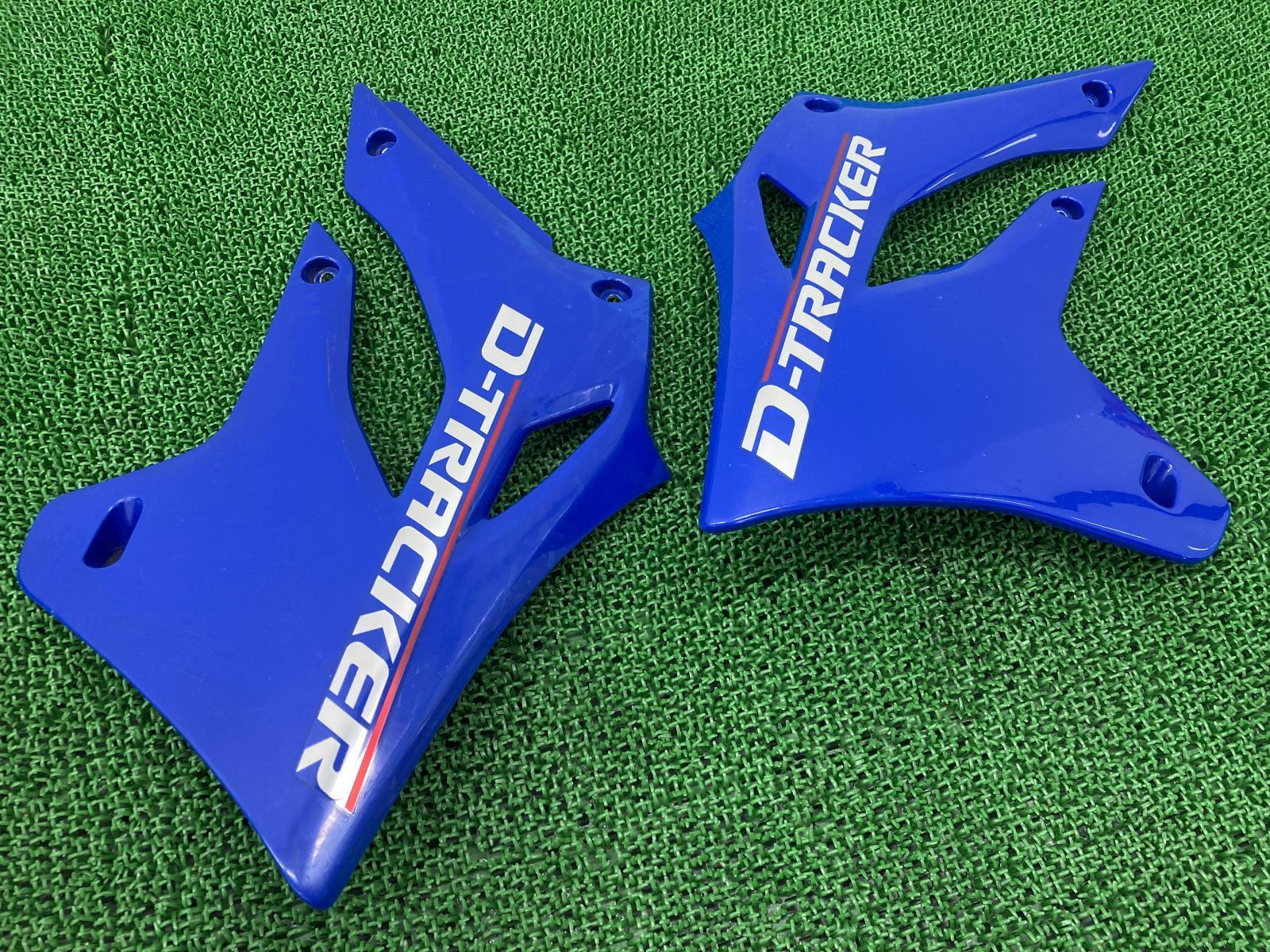 Dトラッカー KLX250 シュラウド 左右 青 49089-0016/49089-0017