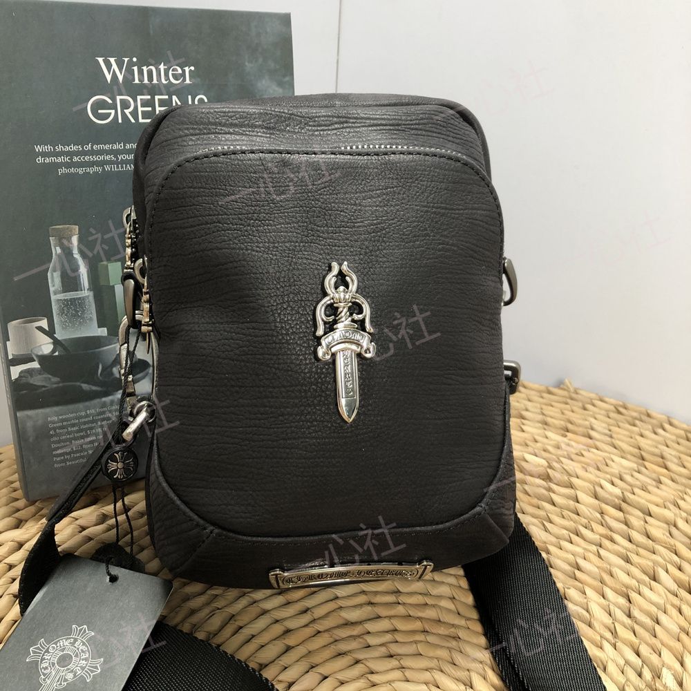 美品！！クロムハーツ CROSS ショルダーバッグ - メルカリ 