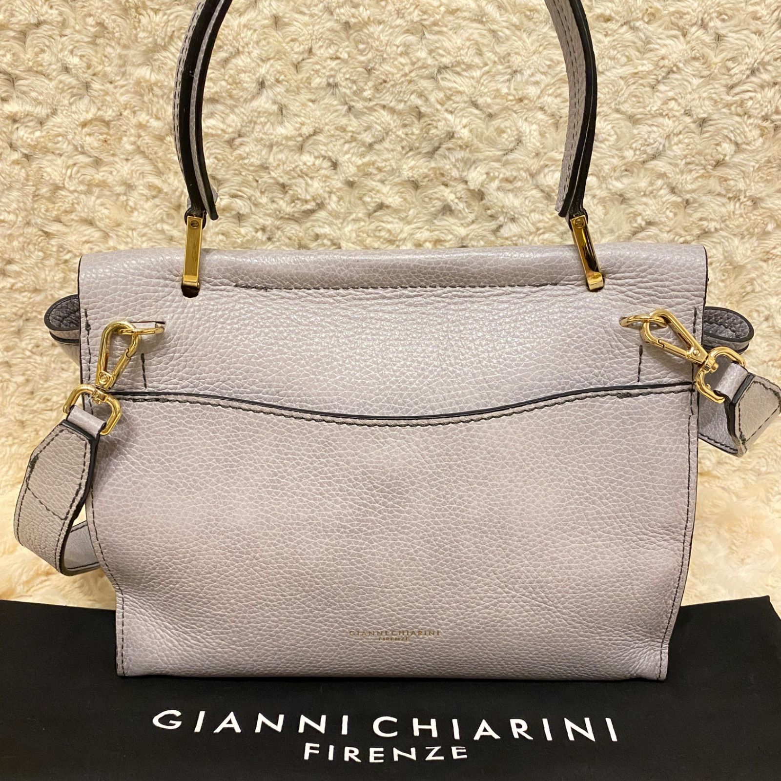 希少】GIANNI CHIARINI ジャンニキャリーニ elettra ショルダーバック ハンドバッグ 2way - メルカリ