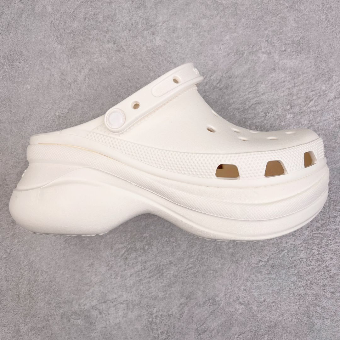 新品未使用?crocs?クロックス エコー クロッグ クジラ サンダル #03 