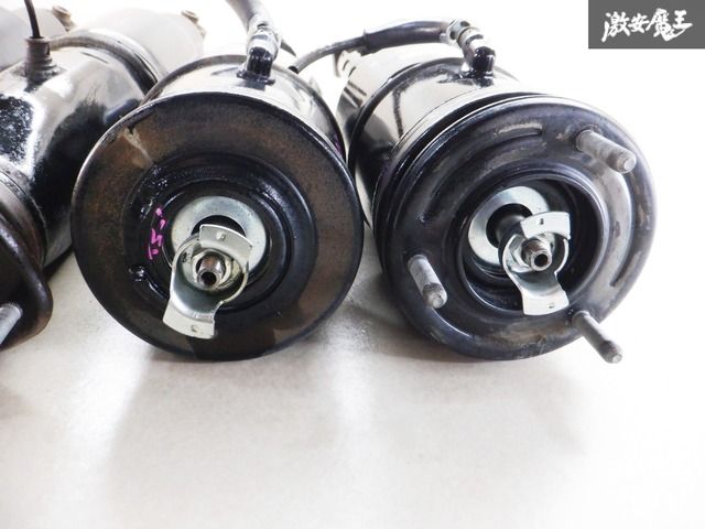 TOYOTA トヨタ純正 URS206 マジェスタ エアサスペンション