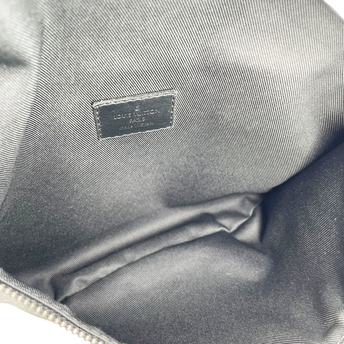 VUITTON