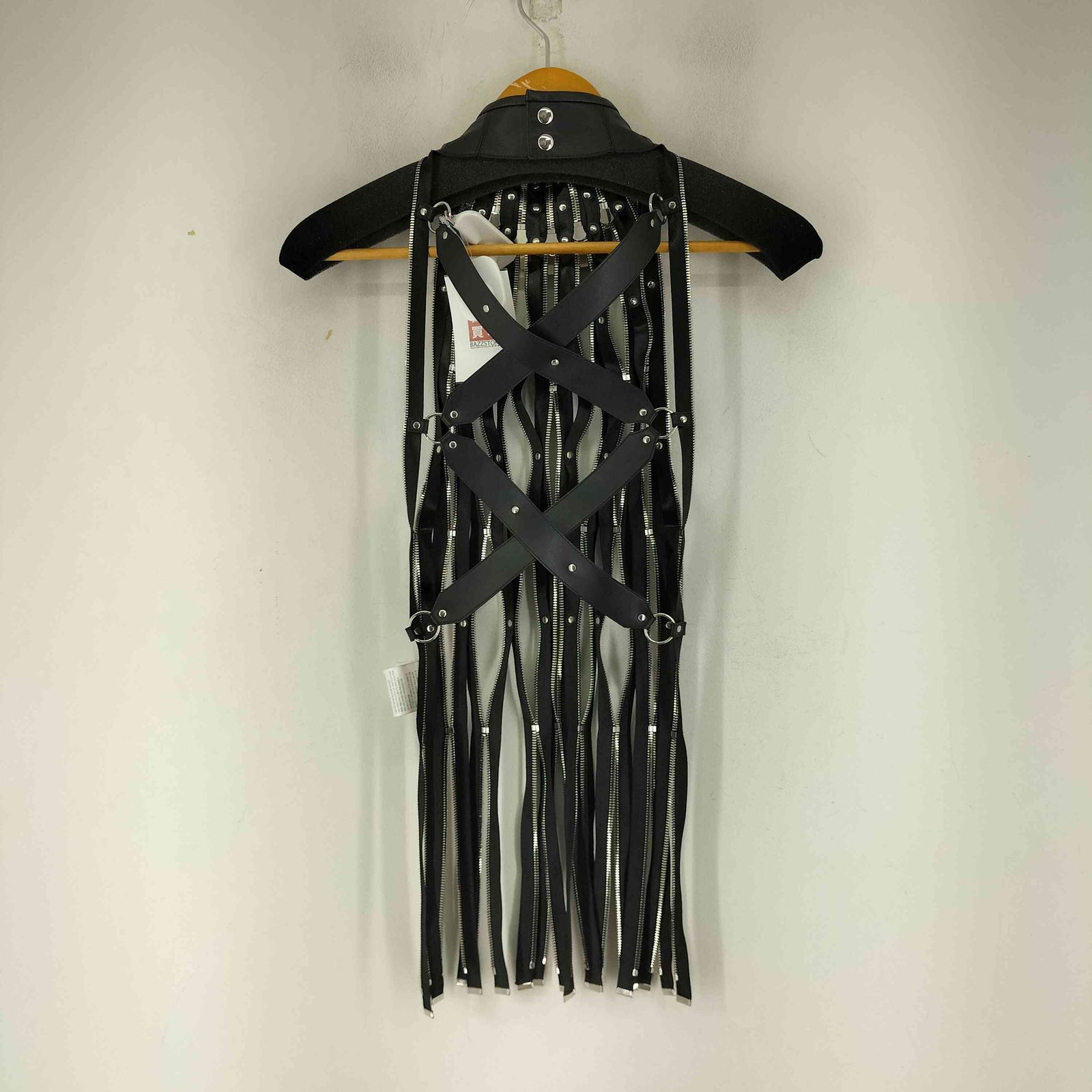 ノワールケイニノミヤ noir kei ninomiya 22AW クロスストラップ