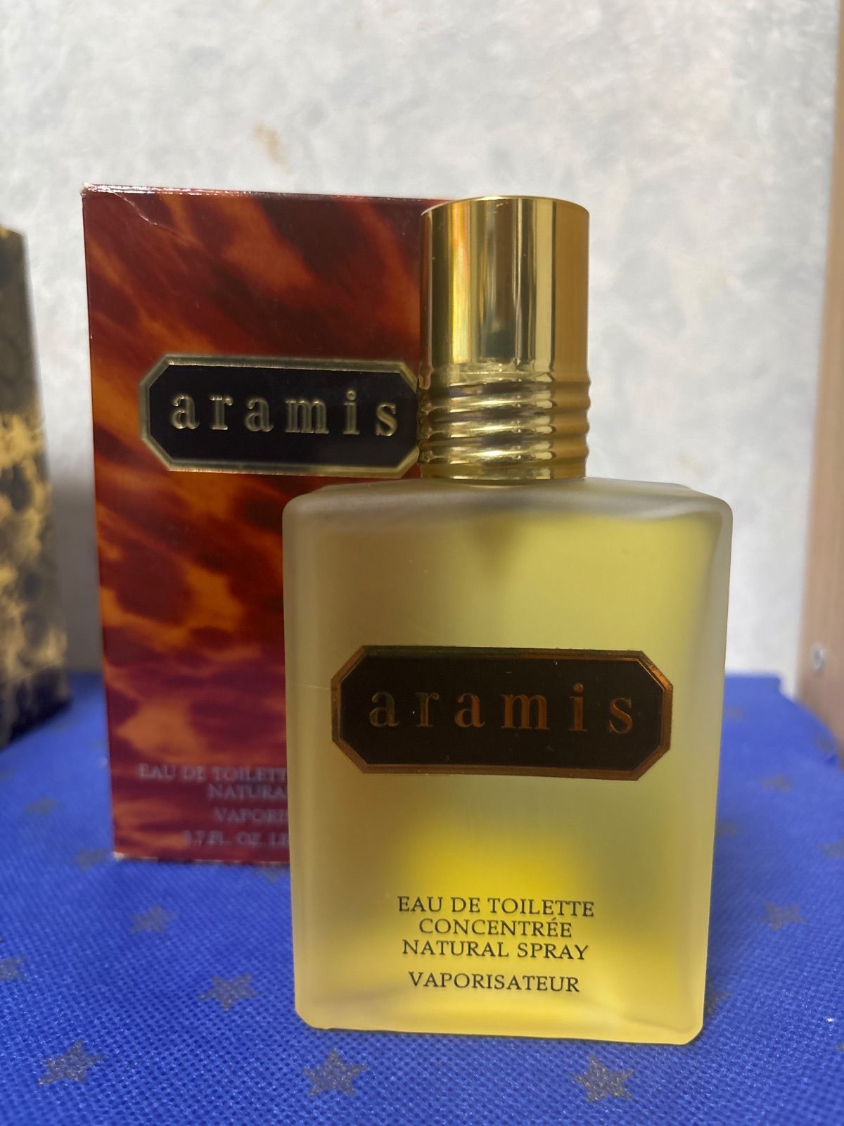 アラミスコンサントレ オードトワレナチュラルスプレー110ml未使用 c