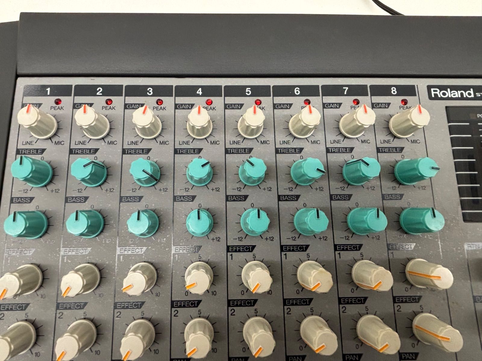 CHANNEL STEREO