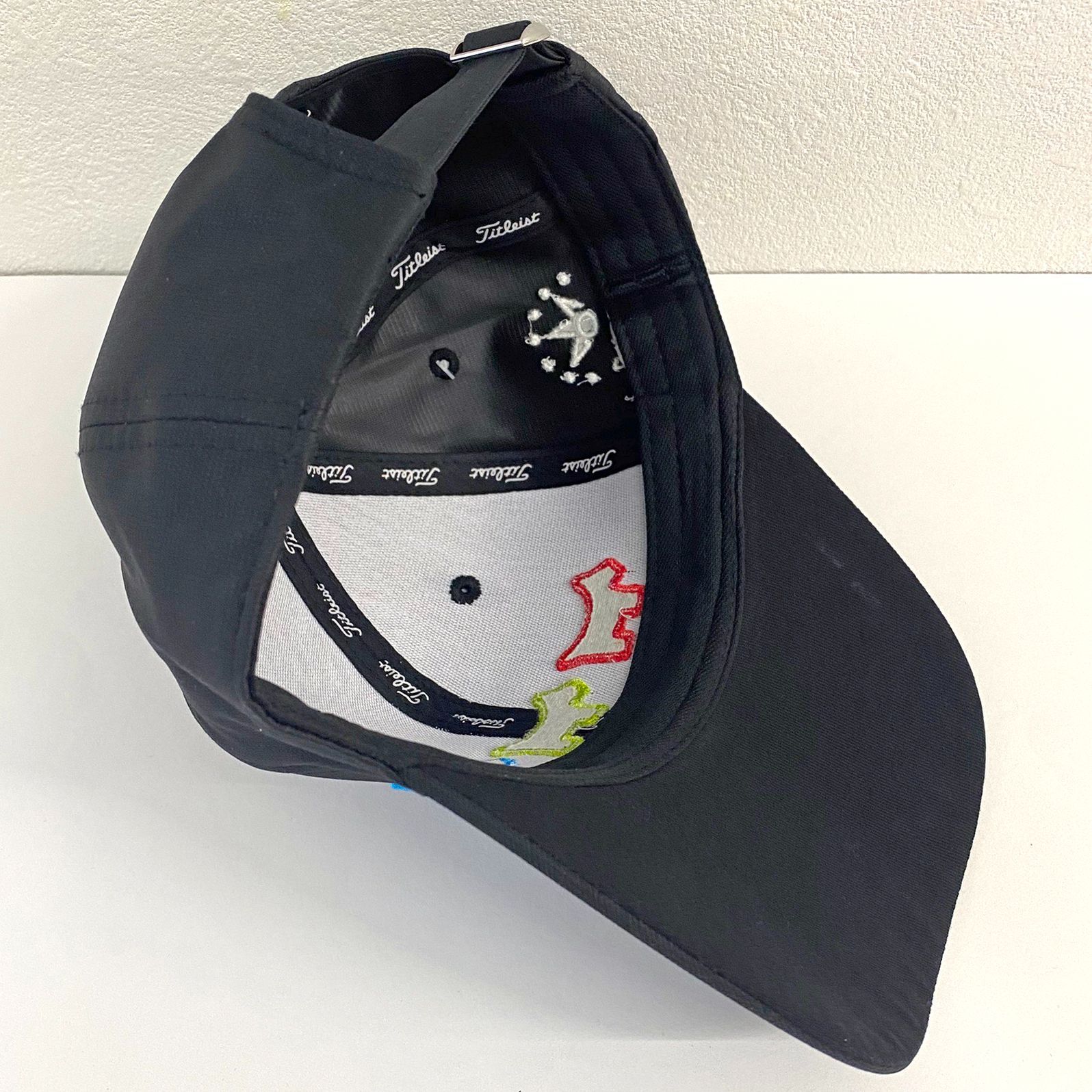 Scotty Cameron - SCOTTY CAMERON 刺繍ロゴ キャップ ブラック マーカー付き 新品 スコッティキャメロン マーカー付き キャップ ブラック 黒