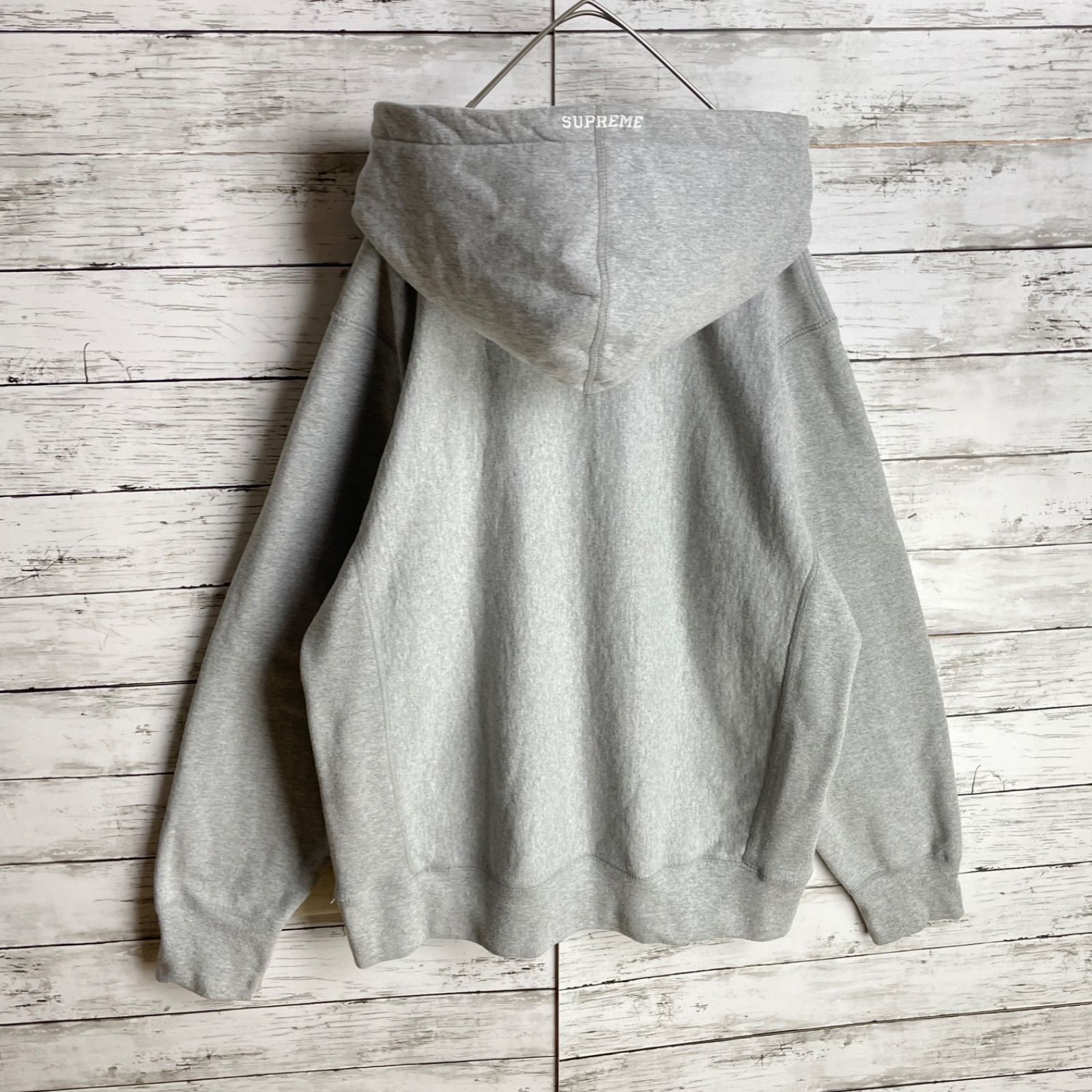 悠介　Supreme 刺繍 Sロゴ グレー パーカー 悠介様専用 Supreme 刺繍 Sロゴ グレー パーカー