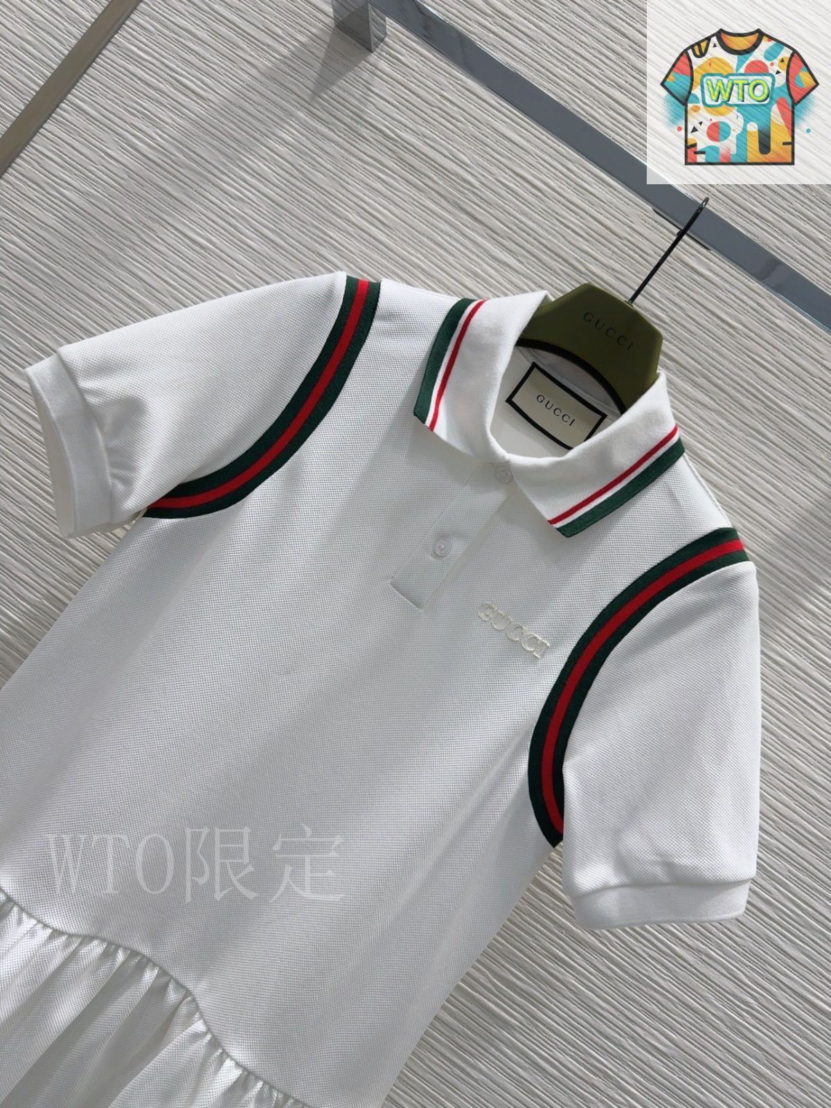 今日 Gucci グッチ 翻 ワンピース