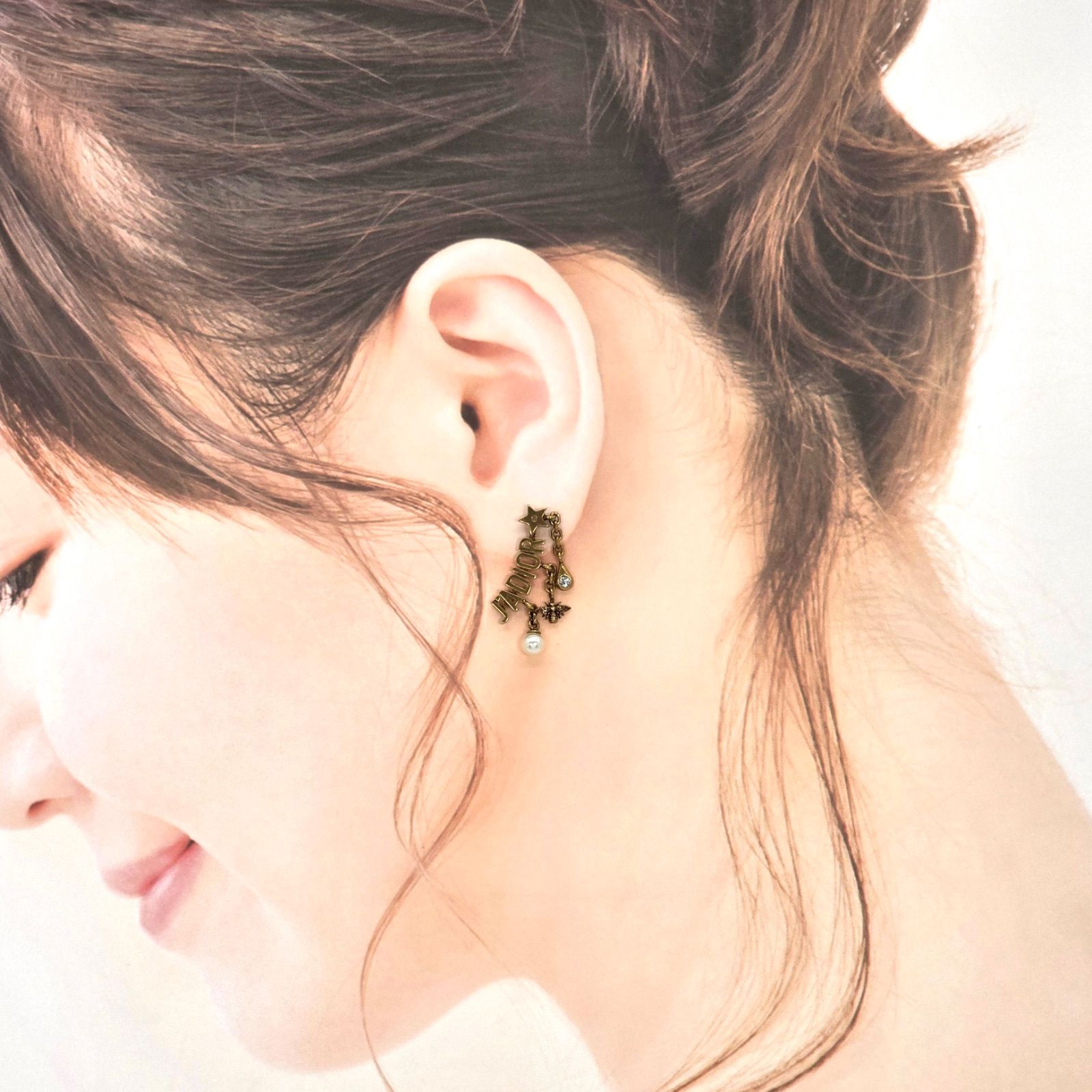 Dior ピアス　箱　ケース　タグ付き　正規品 Dior ディオール 空箱 ボックス ピアス ケース｜Yahoo!フリマ