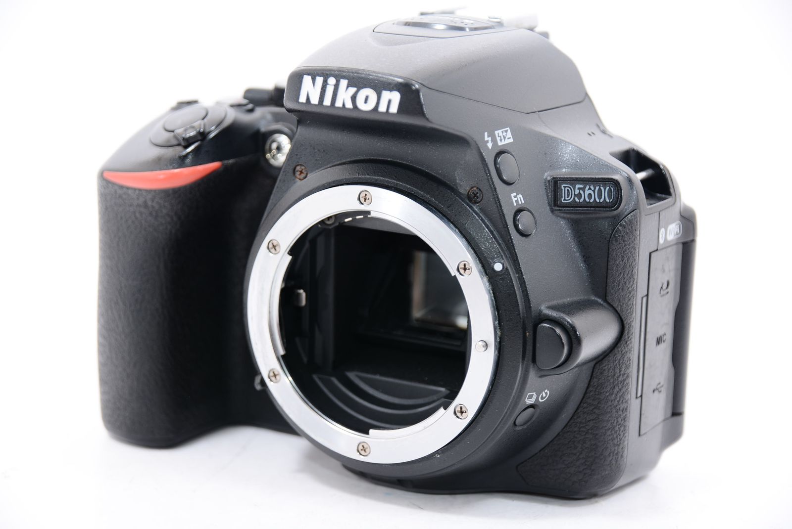 Nikon デジタル一眼レフカメラ D5600 ボディー ブラック - 百獣の買取