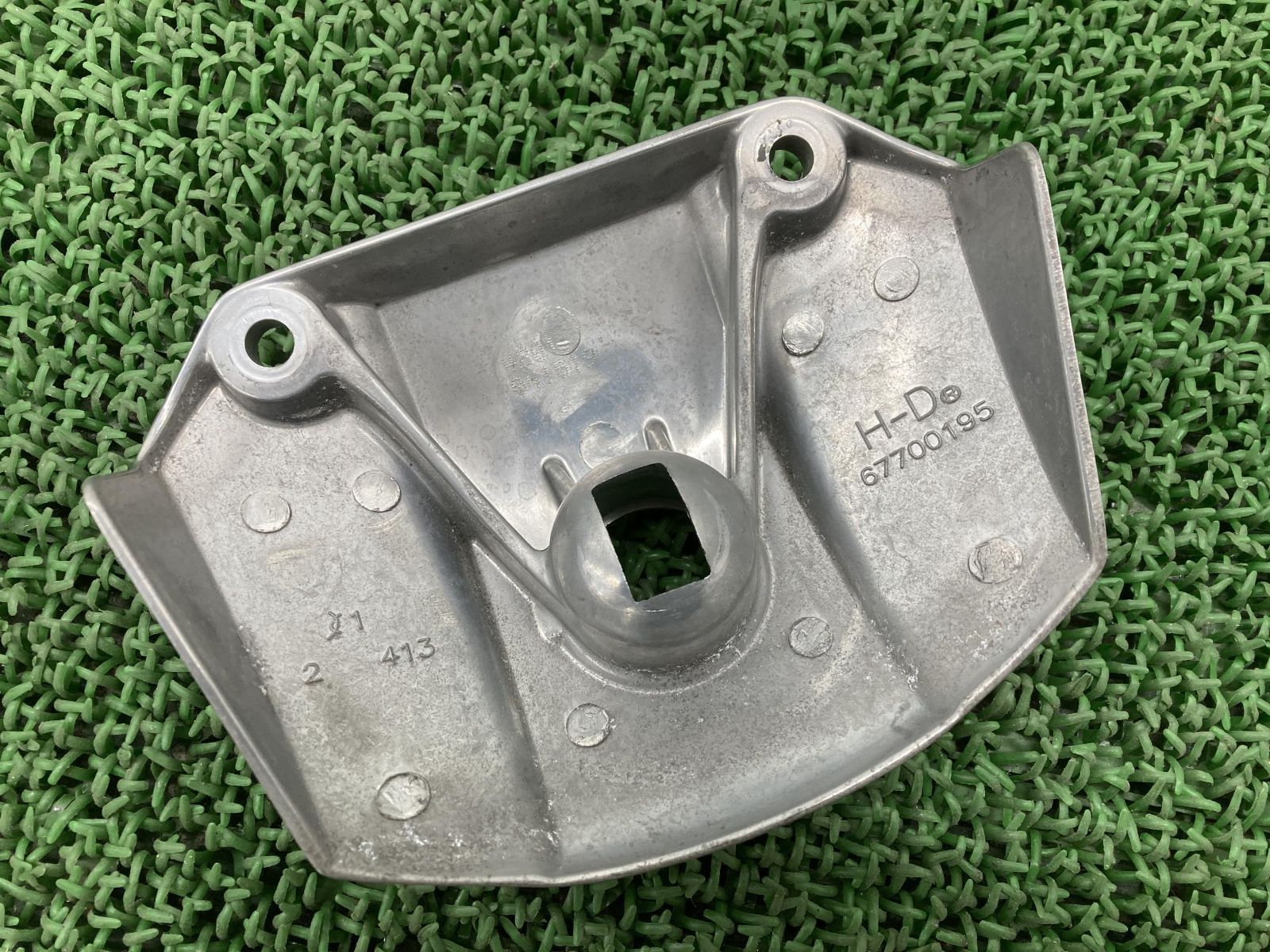スポーツスター ヘッドライトバイザー 67700195 ハーレー 純正 中古